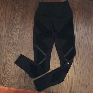 Alo Yoga Full Length Black Mesh Insert Leggings S